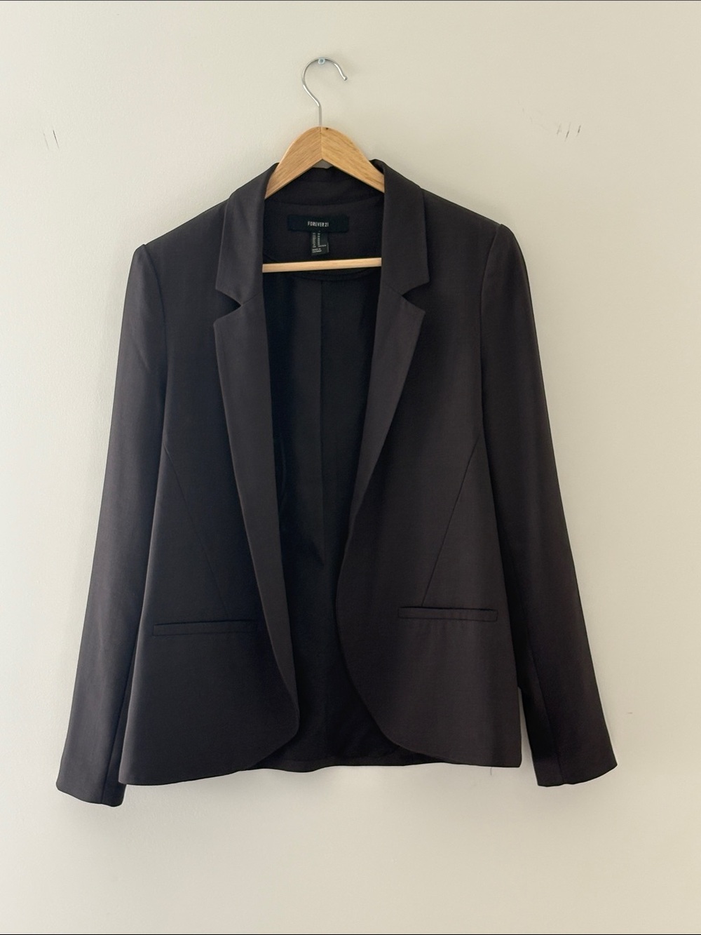 Forever 21 Women’s Classic Black Blazer